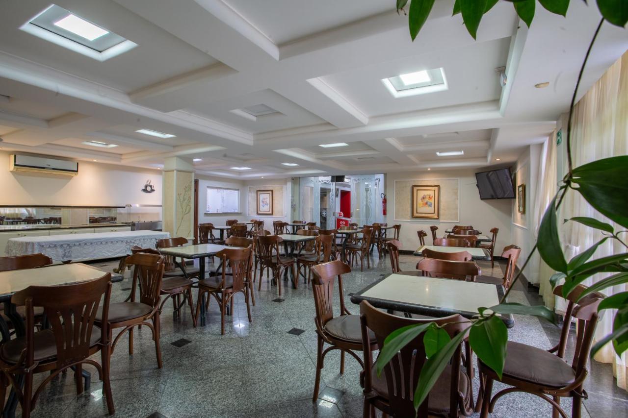 Hotel Apollo Uberlândia Екстериор снимка
